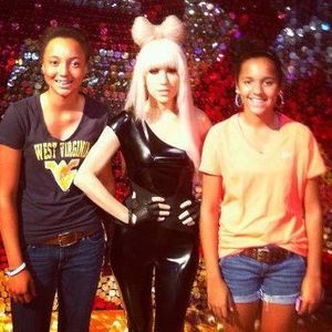 Meet your Posher, Taylor